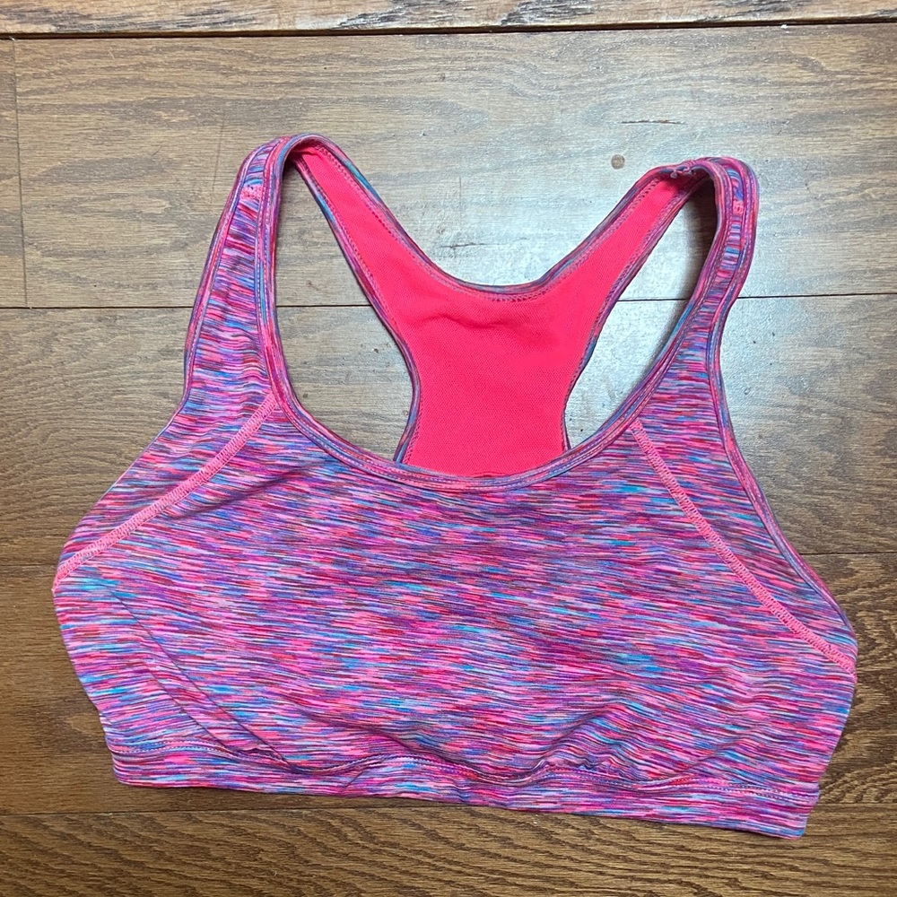 🧡 Women’s sports bra